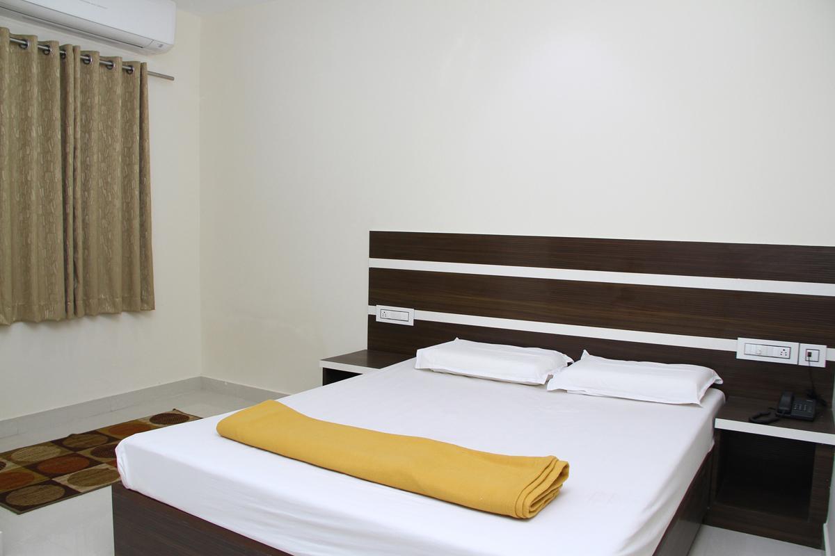 Mp Residency Hotel Kumbakonam Kültér fotó