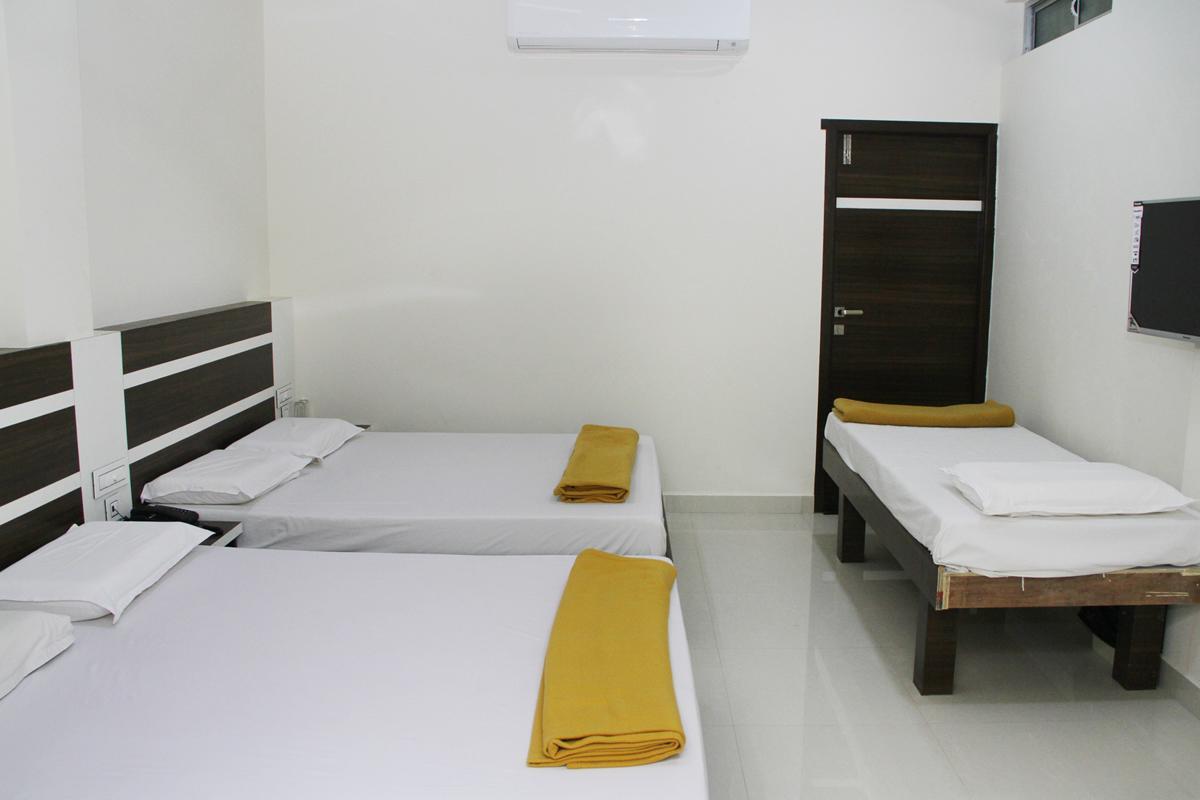 Mp Residency Hotel Kumbakonam Kültér fotó